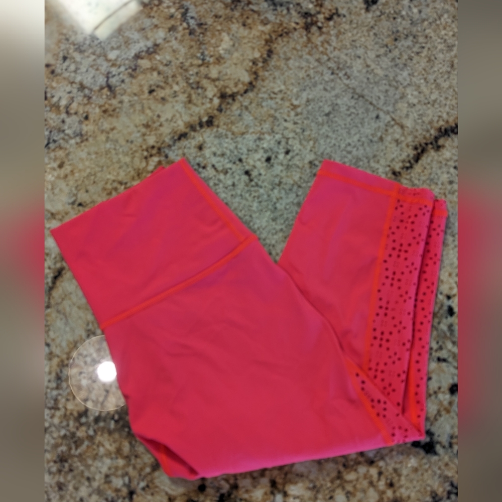 Aerie Capri cut out leggings